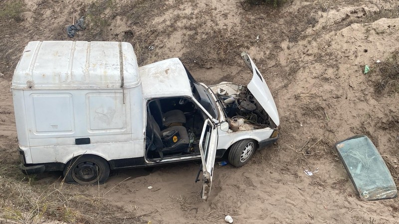 Conductor alcoholizado volcó en Rama Caída
