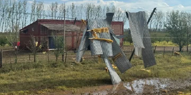 Vargas Arizu recibió a productores afectados por las últimas tormentas en San Rafael