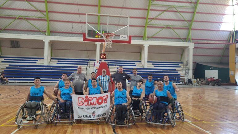 Histórico, campeonato y ascenso de DiMot que arrasó en Alvear