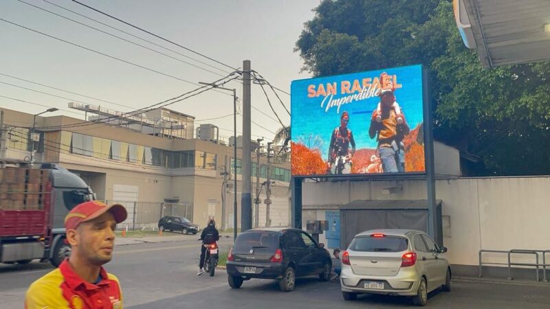 «San Rafael Imperdible»: El municipio continúa con la publicidad visual en 30 puntos del gran Buenos Aires
