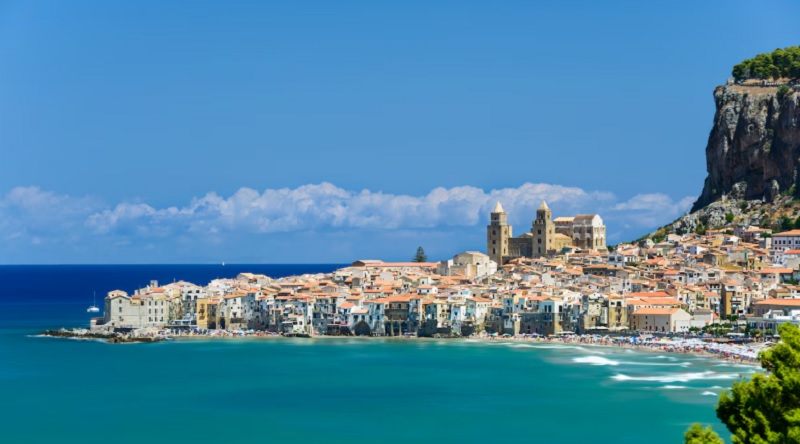 Un pueblo costero de Italia regala vacaciones por 1 euro
