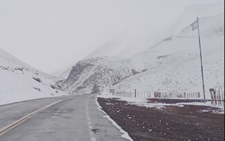 Todo nevado: la tremenda postal que dejó el amanecer en Malargüe
