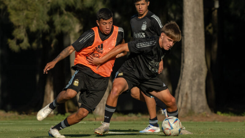 La Selección Argentina Sub 20 del ascenso entrena de cara al amistoso en San Rafael