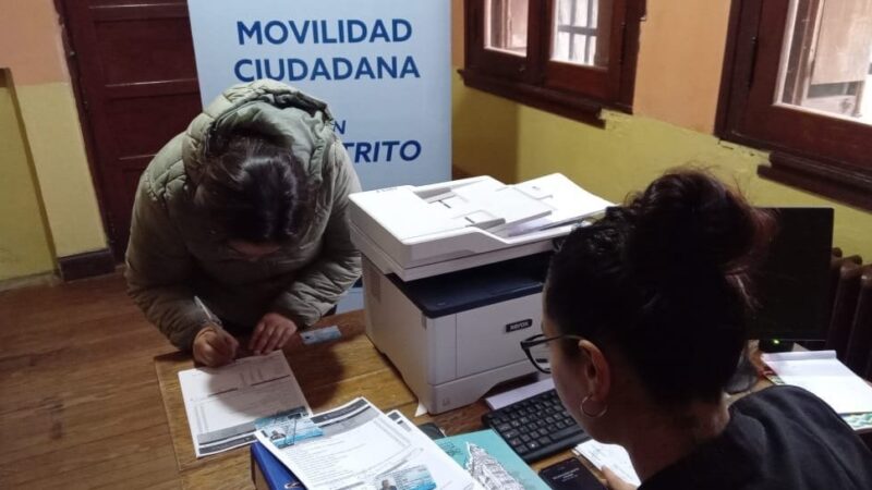 Desde mayo los mayores de 65 años podrán renovar su carnet de conducir en los distritos