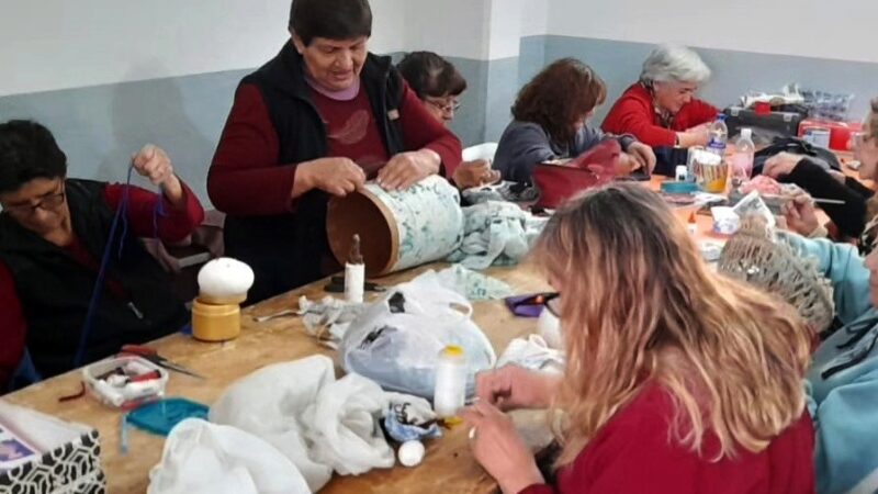 Comenzaron los talleres municipales con folclore, danza, tango, artesanías y mucho más
