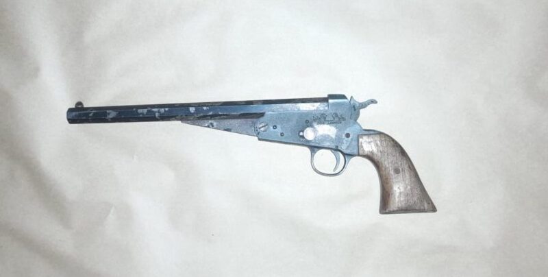 Detenido luego de una riña alcoholizado, y con armas de fuego