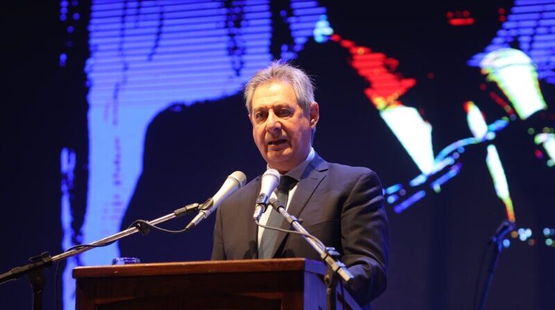 Omar Félix elevó al Concejo el proyecto de autonomía municipal de San Rafael