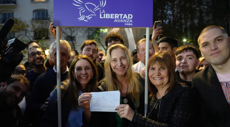 La fuerte reacción del PRO contra Patricia Bullrich tras su afiliación a La Libertad Avanza: “Deja atrás tal vez toda su reputación”