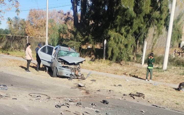 Dos personas lesionadas en siniestro vial