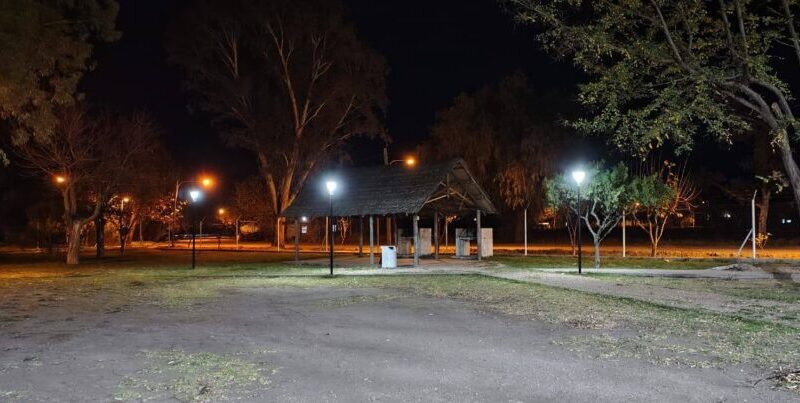 La plaza y el Poli de Jaime Prats ya cuentan con nuevas luces Led