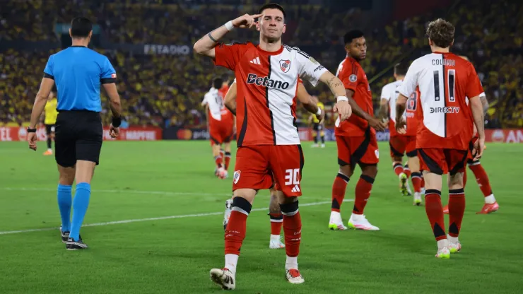 River logró un gran triunfo ante Barcelona en Guayaquil y quedó a un paso de la clasificación