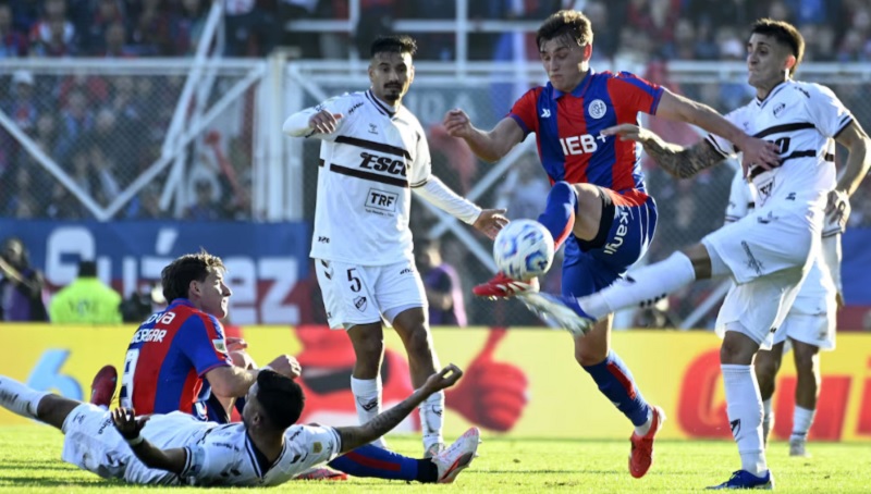 Platense venció a San Lorenzo y se metió a la final del Torneo Apertura