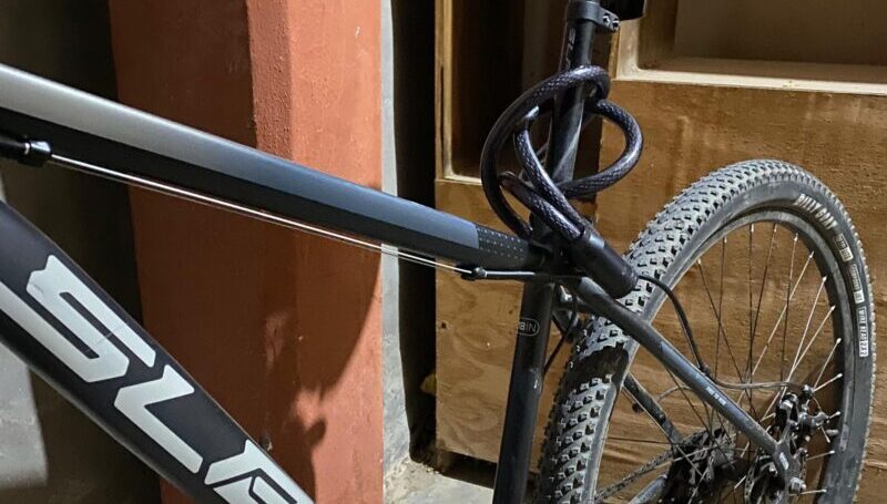 Robaron una bicicleta en calle Independencia