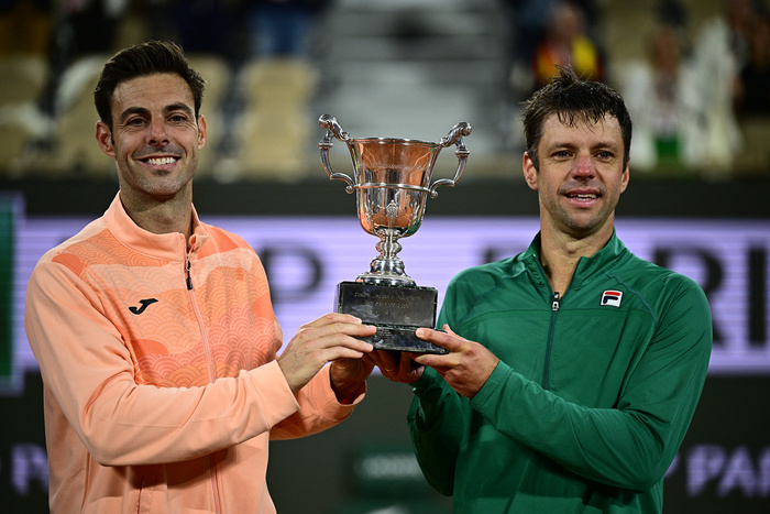 El argentino Horacio Zeballos se consagró campeón de Roland Garros en dobles junto a Granollers