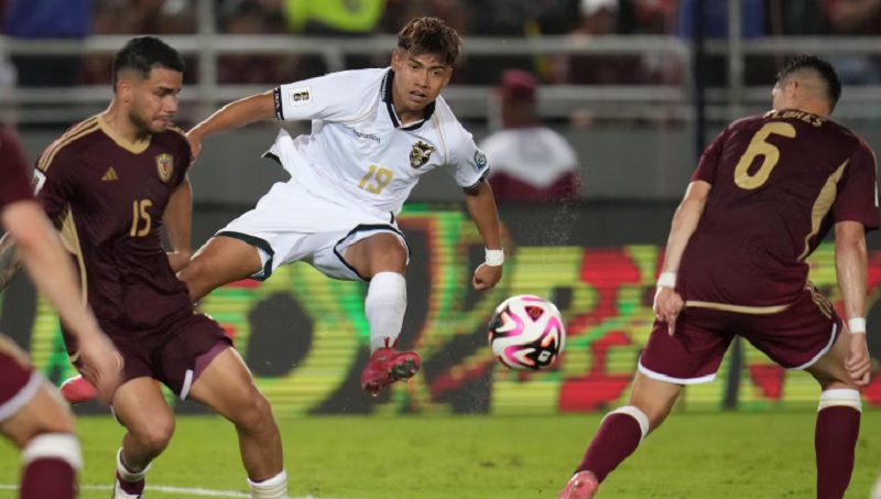 La selección de Bolivia quedó retenida en Venezuela y denunció un sabotaje de las autoridades locales