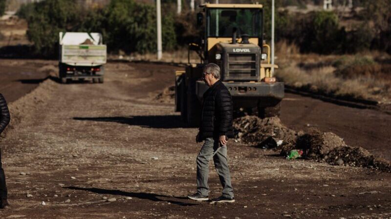 Las obras no paran: Omar Félix visitó la obra de la nueva prolongación de avenida El Libertador