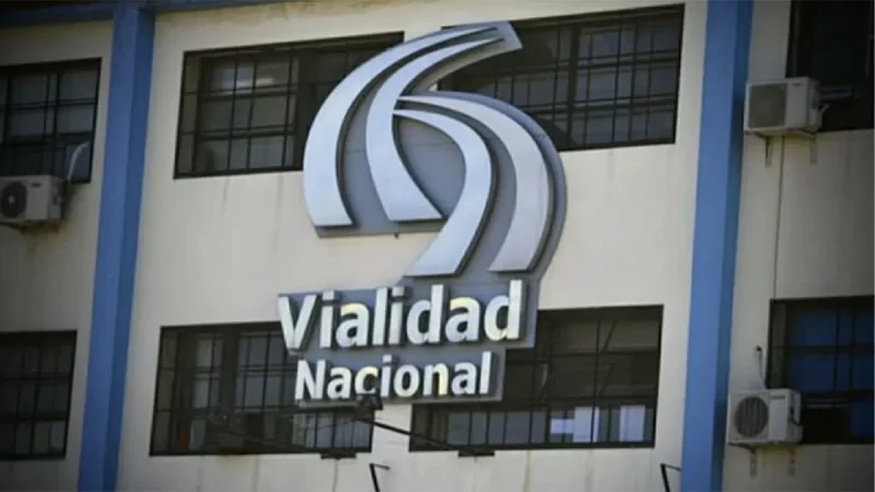 La Justicia suspendió el decreto de Milei que disolvió Vialidad Nacional