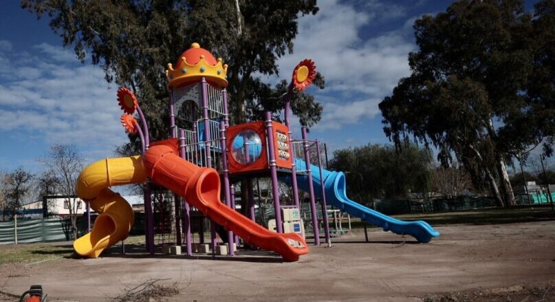 El Parque Infantil de Villa Atuel en la recta final de obra