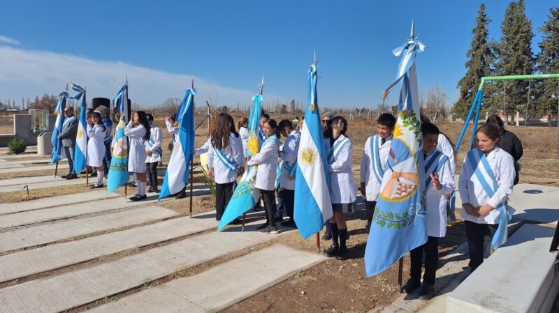 Las Paredes conmemoró su 204 aniversario en Colonia Iaccarini