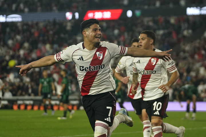 River se impuso ante San Martín (SJ) y volvió a la cima de la Zona B