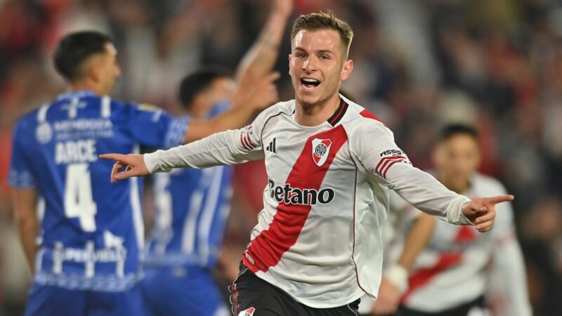 Con dobletes de Driussi y Galoppo, River derrotó 4-2 a Godoy Cruz