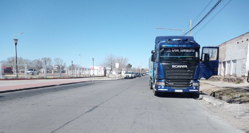 Detienen a camionero por intento de coima en control policial