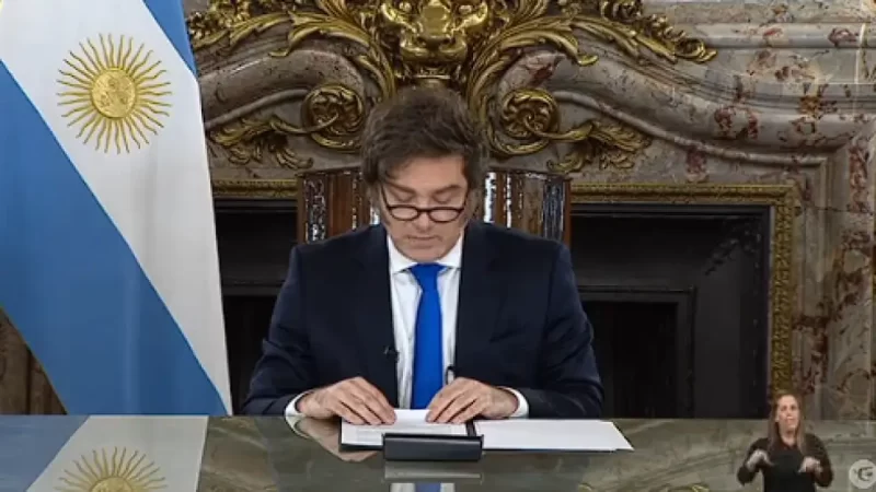 La confianza en el gobierno de Javier Milei aumentó 17,5% en noviembre según la Universidad Di Tella