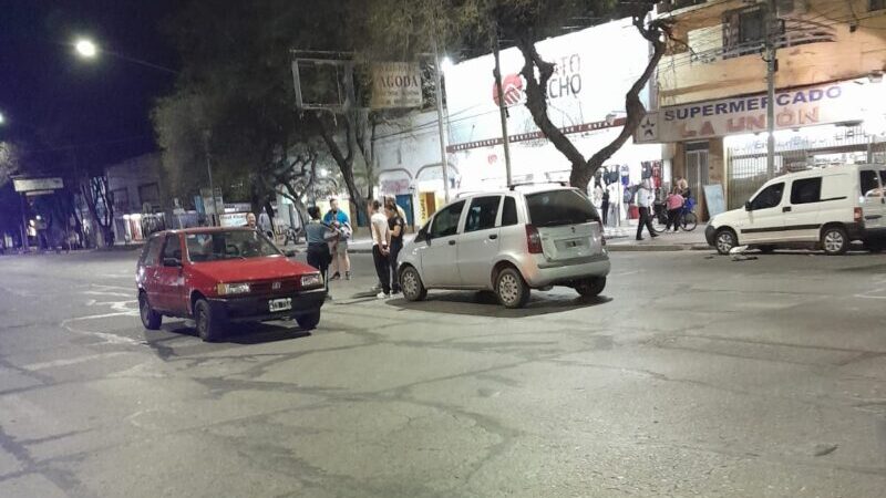 Motociclista menor de edad lesionado luego de un choque