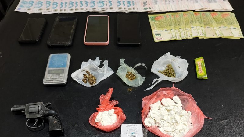 Secuestro de drogas, armas y dinero en San Rafael