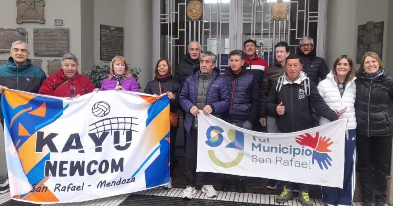 Sanrafaelinos compiten en juegos nacionales del Adulto Mayor