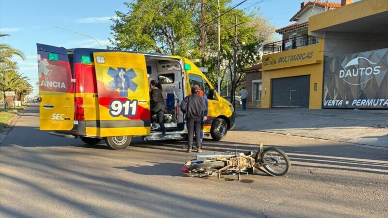 Dos personas lesionadas en un choque