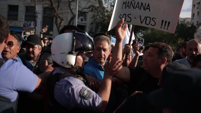 Represión durante la marcha en defensa de la Universidad Pública