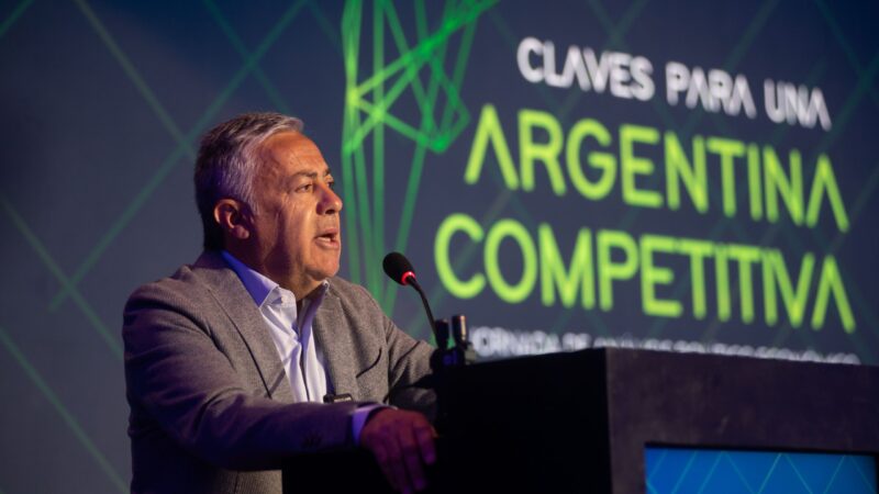 “Argentina no tiene destino sin equilibrio fiscal y reformas estructurales”, afirmó Cornejo