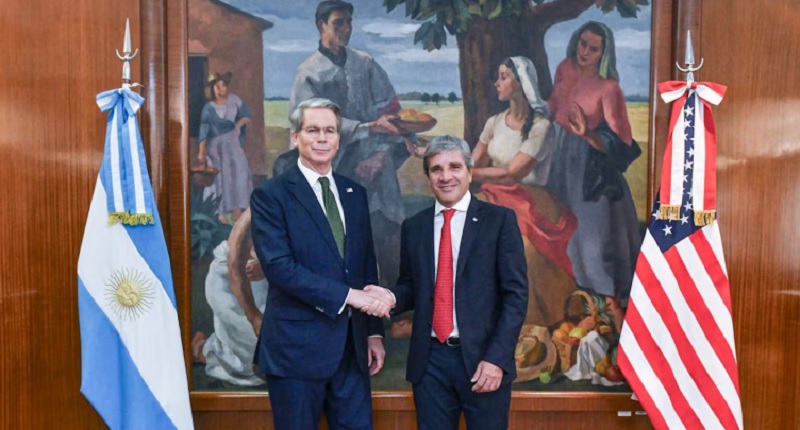 El secretario del Tesoro de EE.UU. confirmó que negocia con la Argentina un swap por US$20.000 millones