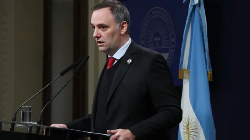 Adorni también se acogió a la inocencia fiscal, pero no se libera de la investigación penal