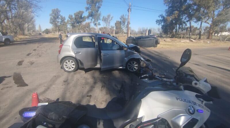 Otro choque y vuelco en San Rafael