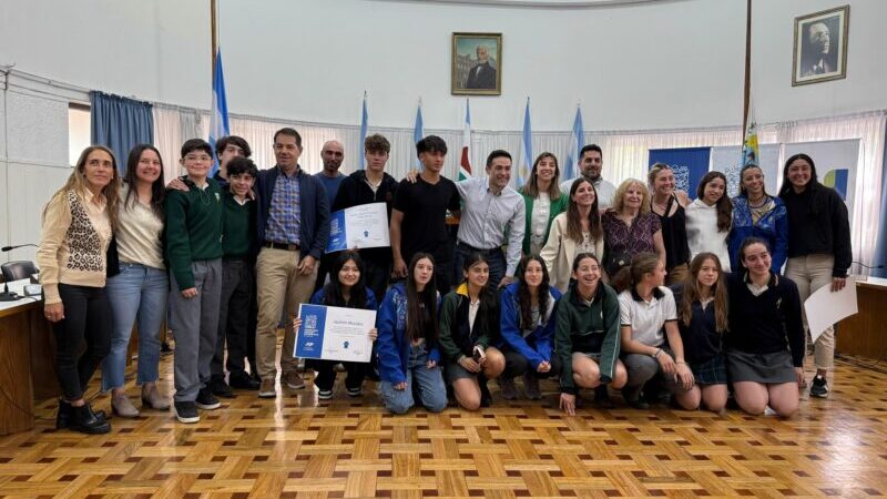 Distinguieron a jóvenes sanrafaelinos que participaron de los Juegos Evita