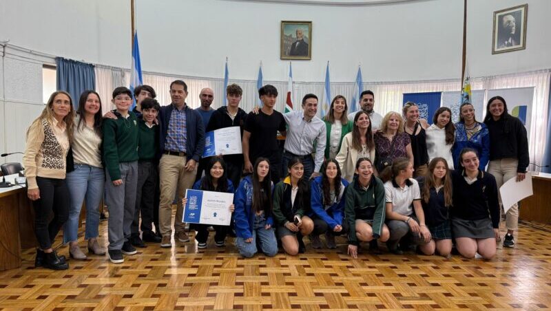 Distinguieron a jóvenes sanrafaelinos que participaron de los Juegos Evita