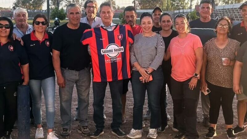 El municipio aportó una bomba de agua para el riego del Club Las Paredes