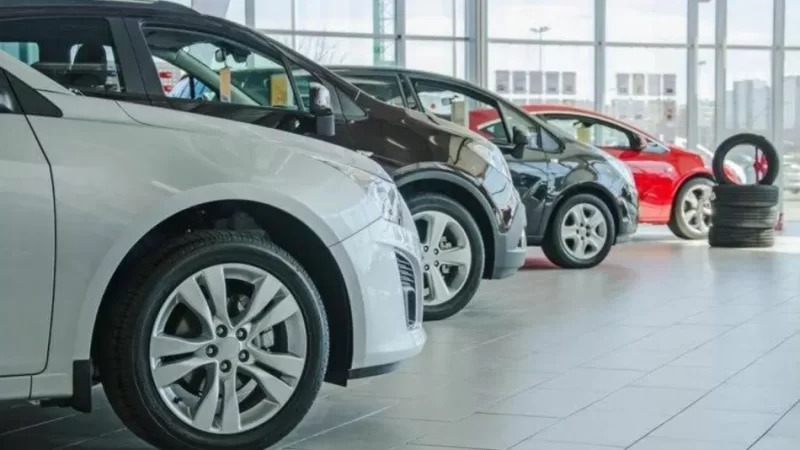 El Gobierno estudia eliminar el impuesto interno a los autos: qué pasará con los precios de los 0 km