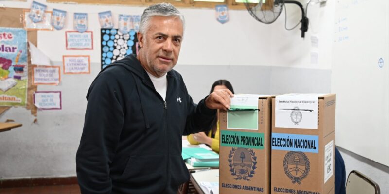 Cornejo votó en Godoy Cruz y afirmó que “la Argentina necesita estabilidad para crecer”