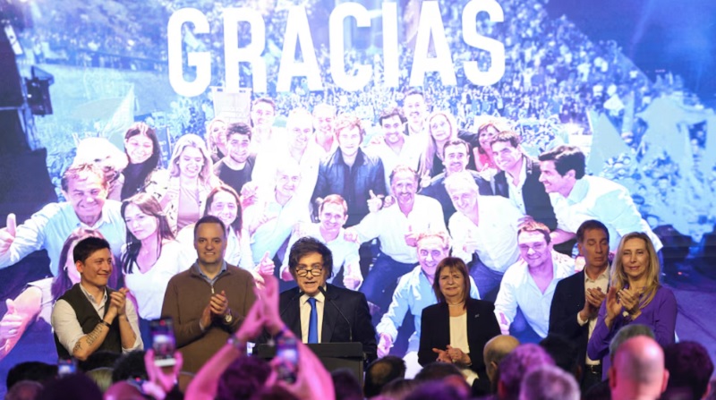 Etapa de reformas: el plan para bajar 20 impuestos y los cambios en lo laboral y previsional