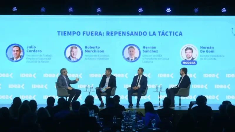 El Gobierno y empresarios tienen la reforma laboral redactada, pero el círculo rojo espera por garantías de gobernabilidad