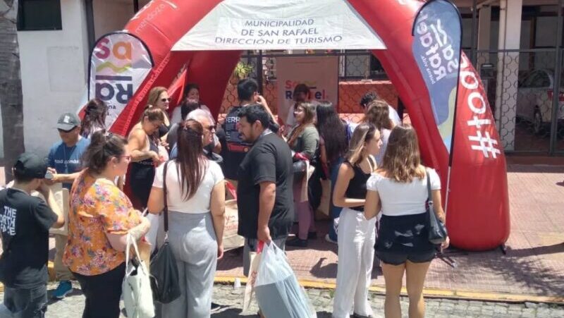 Exitosa presentación de San Rafael en el Puerto de Frutos de Tigre