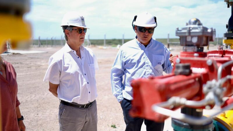 Gasoducto: el Intendente recorrió la planta ESMO y destacó el avance en tiempo y forma de los trabajos