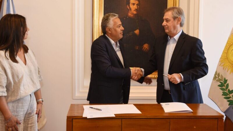 Cornejo y Félix firmaron tres convenios para realizar obras clave para San Rafael por más de 550 millones de pesos