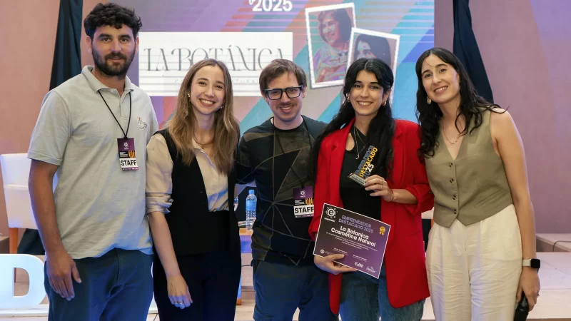 La Botánica – Cosmética Natural ganó el Premio al Joven Emprendedor Destacado 2025