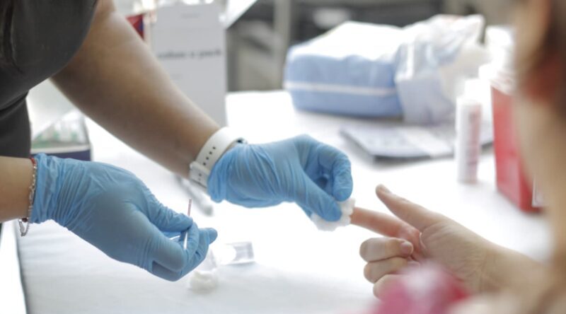 Más de 200 testeos en la Campaña de Respuesta al HIV/SIDA organizada por el Hospital Schestakow