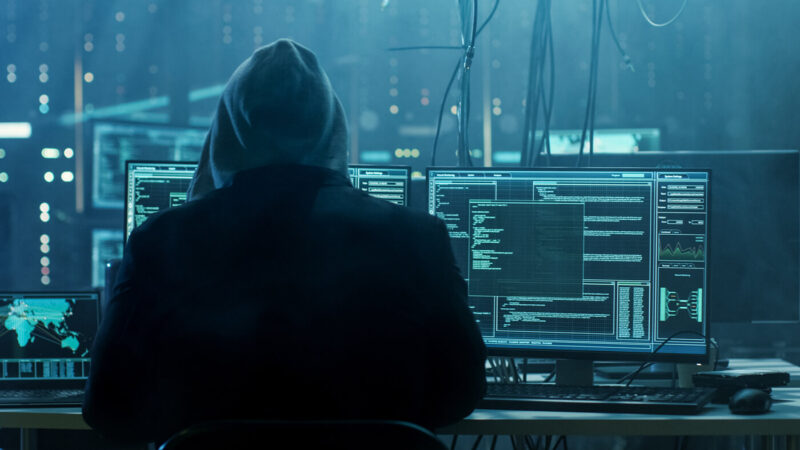 Una filtración expone datos de argentinos en la dark web: qué tipo de información se difundió