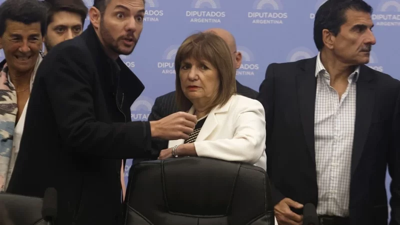 Se rebelan los senadores y la reforma laboral pasa para el año que viene: «Basta de latigazos»